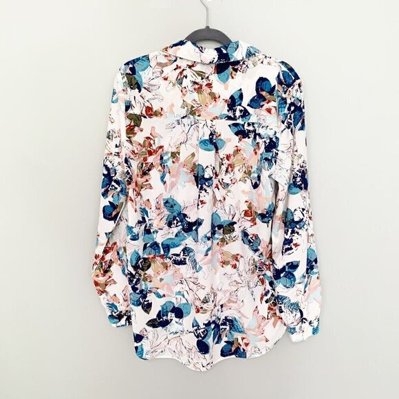 5/$25 Attention bold spring florals lightweight flowy long sleeve collared top - Picture 4 of 7
